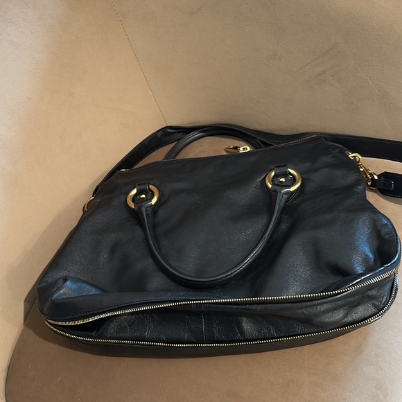 Marc Jacobs black leather Carla handbag with gold-colored hardware - Picture 4 of 10